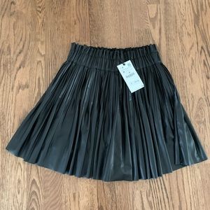 Zara faux leather pleated mini skirt